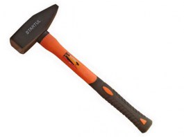 Молоток 0,4 кг с фиберглассовой рукояткой STARTUL PROFI